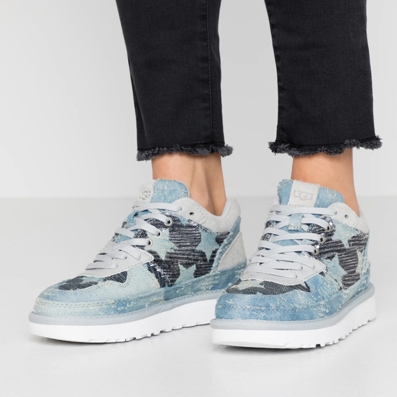 UGG Highland Sneakers Size 10 NWOB - Picture 2 of 8